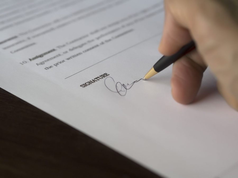Derecho civil: contratos, cobranzas e indemnizaciones